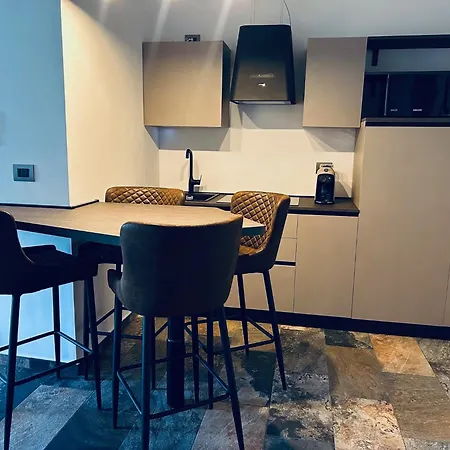 La Casa Di Selly 3 - A 10 Metri Dal Mare- Casa de Férias Bergeggi